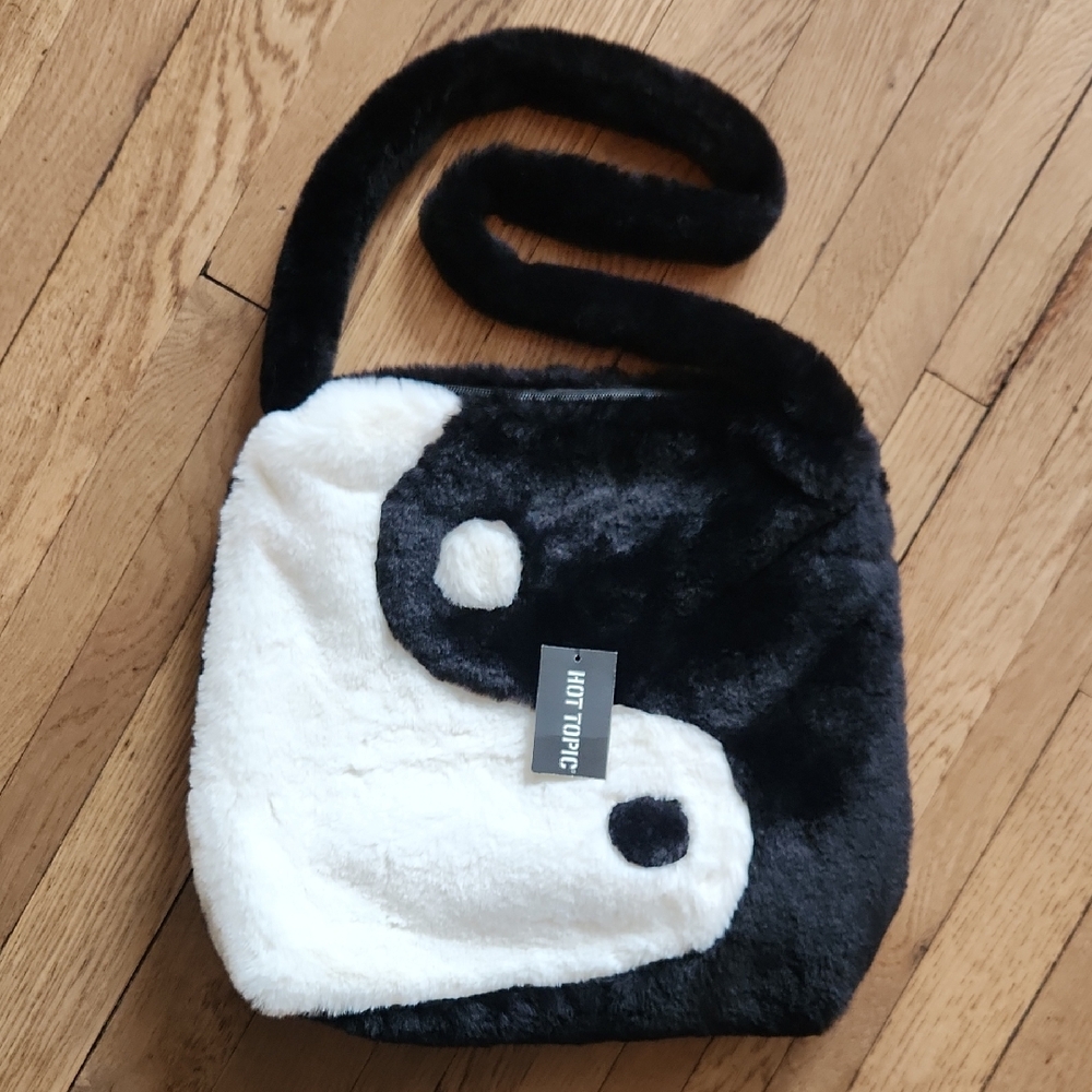 Furry Yin Yang Bag
